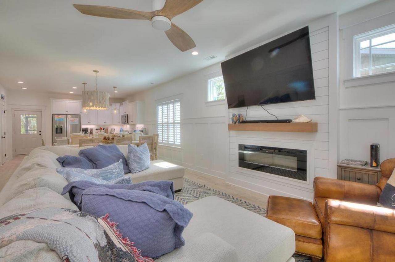 Redneck Ritz Villa Oak Island Eksteriør bilde