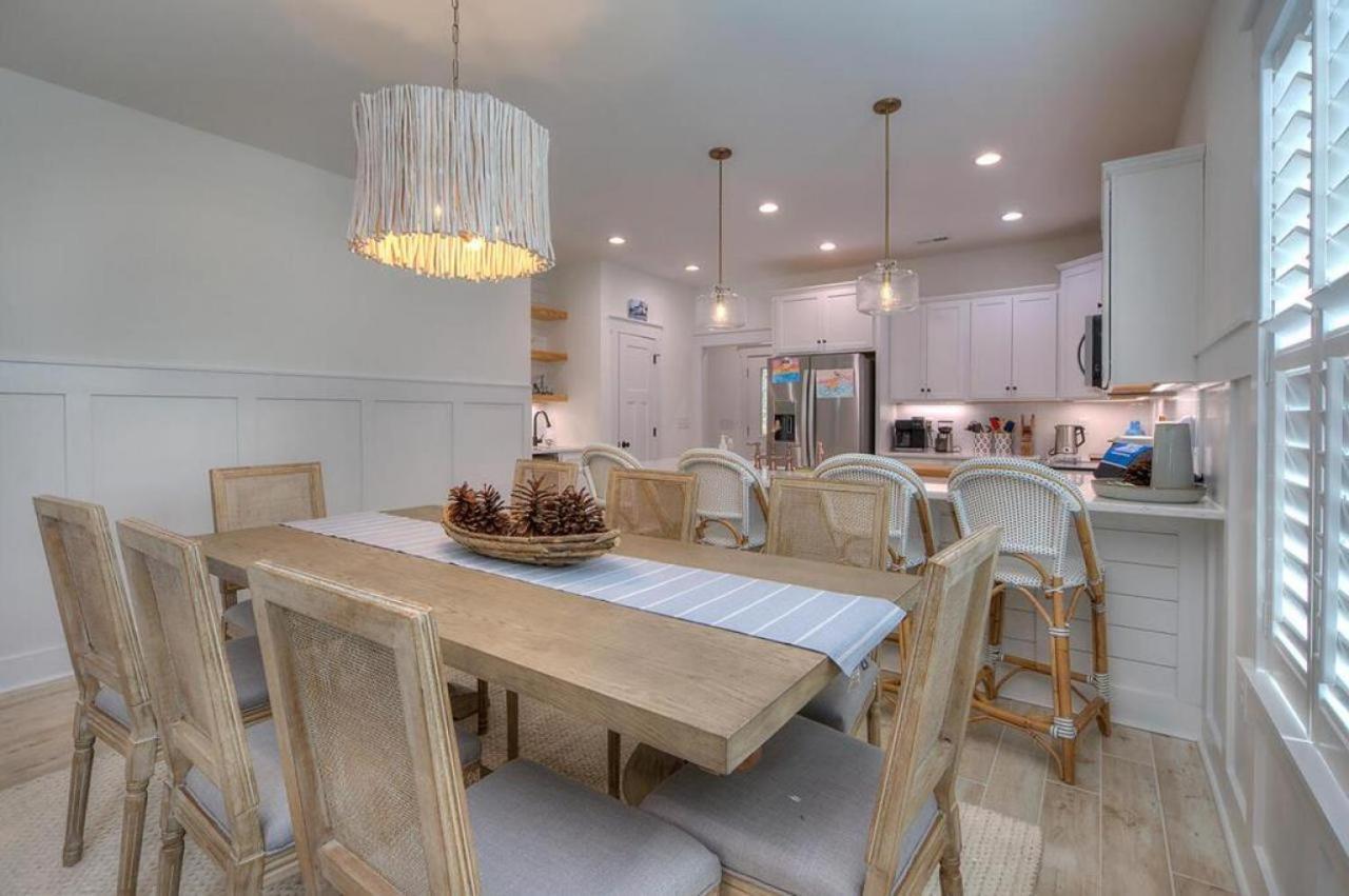 Redneck Ritz Villa Oak Island Eksteriør bilde