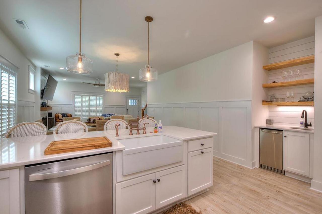 Redneck Ritz Villa Oak Island Eksteriør bilde